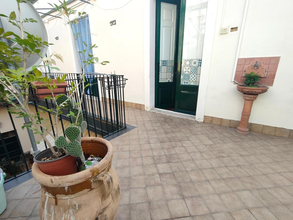 Arco Del Vescovo 1 Otel Acireale Dış mekan fotoğraf