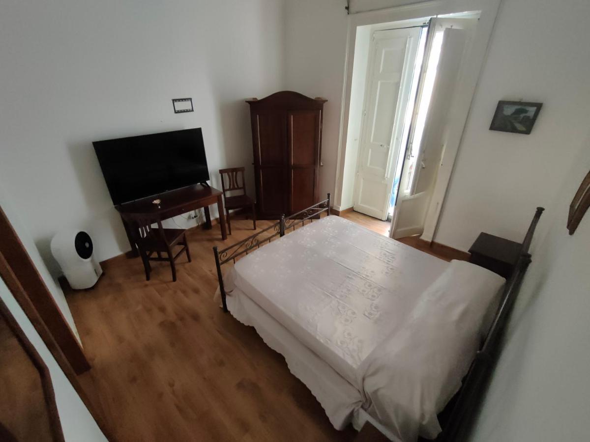 Arco Del Vescovo 1 Otel Acireale Dış mekan fotoğraf