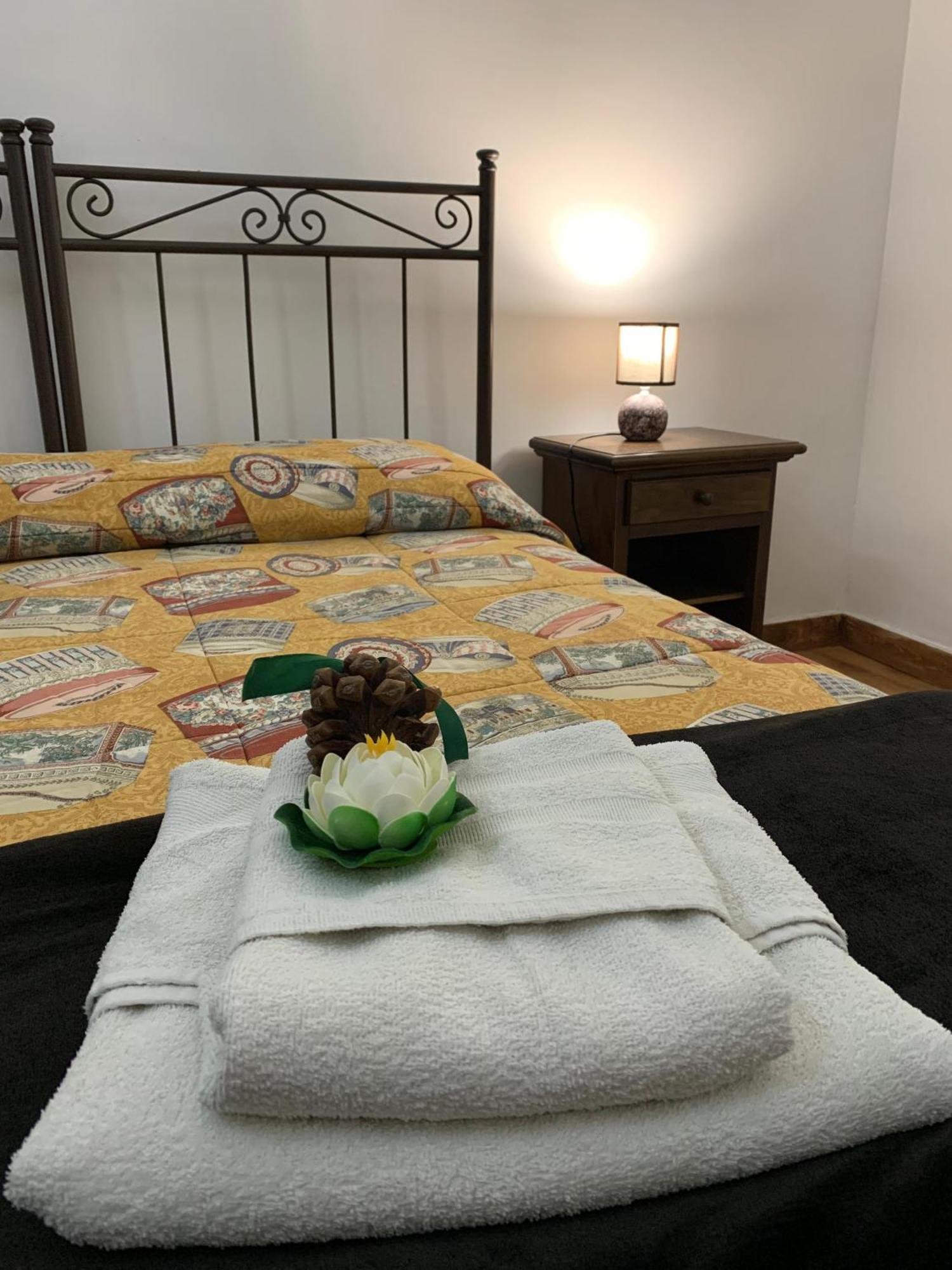 Arco Del Vescovo 1 Otel Acireale Dış mekan fotoğraf